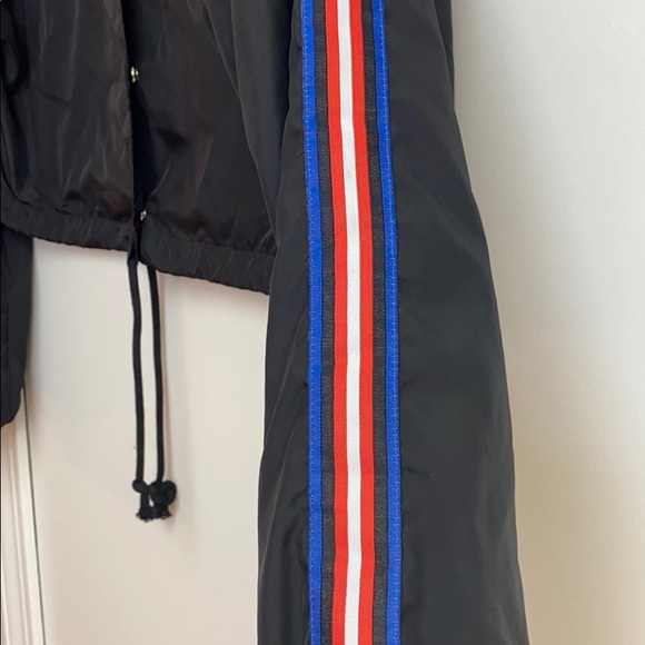 Forever 21 Junior black jacket - Picture 3 of 11